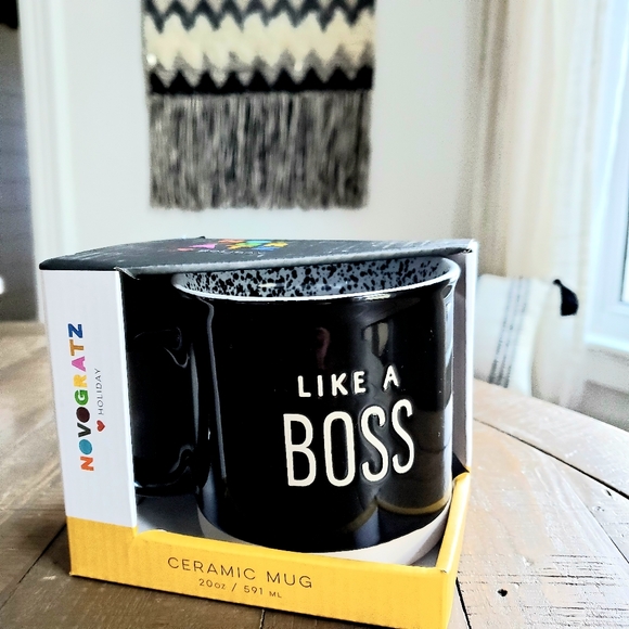 3 Pc Boss Mom Essential Work From Home Jumbo Mug & Note Pad - Picture 4 of 7